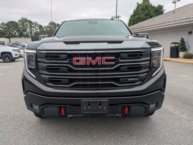 Used 2022 GMC Sierra 1500 AT4 AWD/4WD image 9