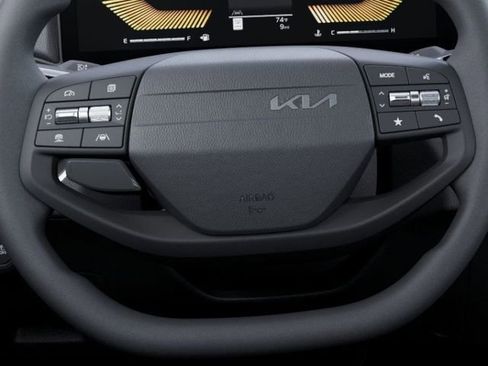 New 2025 Kia K4 LX FWD image 23