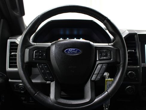 Used 2018 Ford F150 XLT w/ Equipment Group 302A Luxury image 10