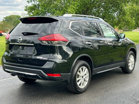 Used 2019 Nissan Rogue S w/ Special Edition Package AWD/4WD image 5