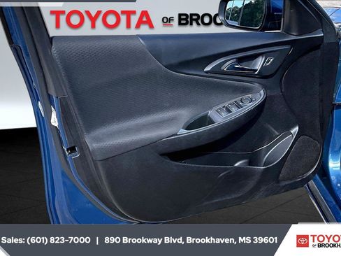Used 2024 Chevrolet Malibu LT FWD image 17