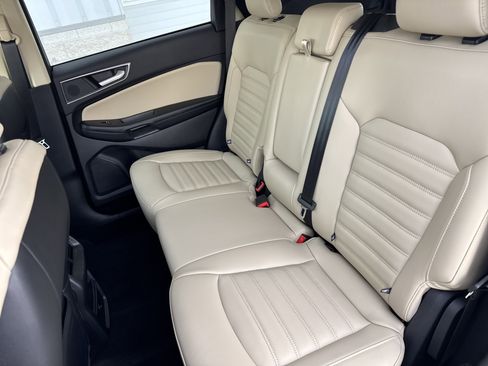 Used 2024 Ford Edge SEL image 24