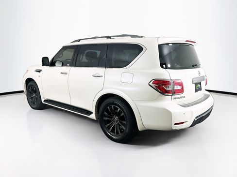 Used 2019 Nissan Armada Platinum w/ Interior Lighting Package image 5