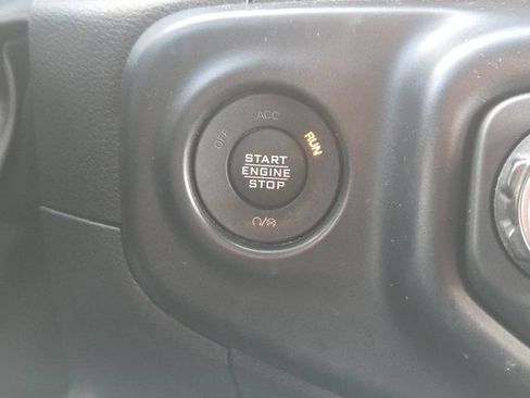 Used 2022 Jeep Wrangler Unlimited Sport AWD/4WD image 40