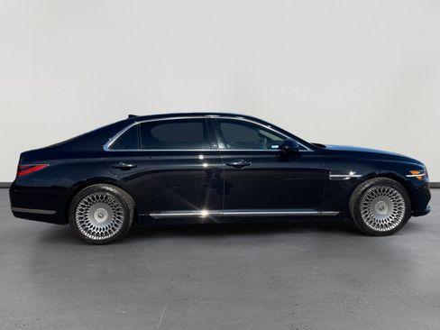 Used 2022 Genesis G90 3.3T Premium image 6