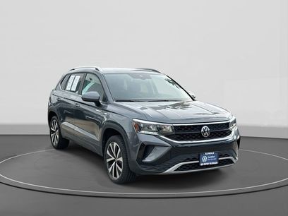 Certified 2023 Volkswagen Taos SE