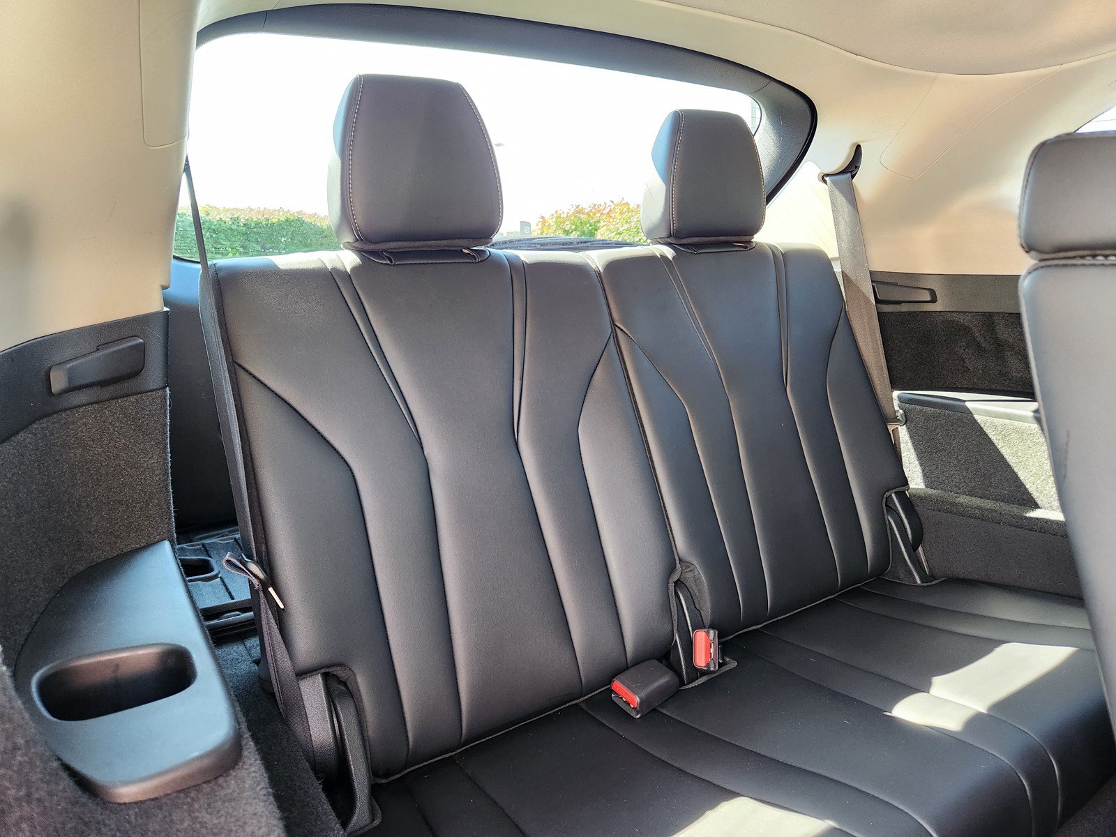Used 2022 Acura MDX w/ Technology Package AWD/4WD image 15