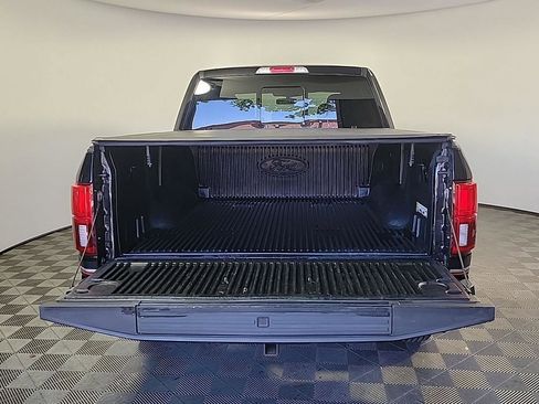 Used 2019 Ford F150 Lariat w/ Equipment Group 502A Luxury AWD/4WD image 6