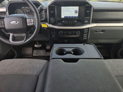 Used 2023 Ford F150 XLT w/ Trailer Tow Package image 8