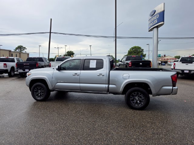 Used 2023 Toyota Tacoma SR5 AWD/4WD image 6
