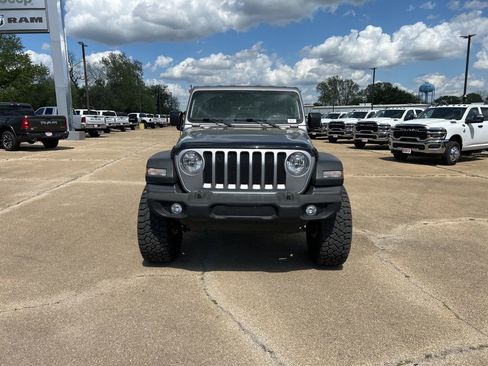 Used 2021 Jeep Wrangler Unlimited Sport image 8