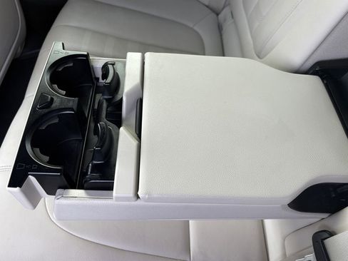 Used 2021 BMW X5 xDrive40i w/ Premium Package image 12