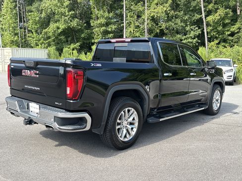 Used 2022 GMC Sierra 1500 SLT w/ SLT Premium Plus Package AWD/4WD image 26