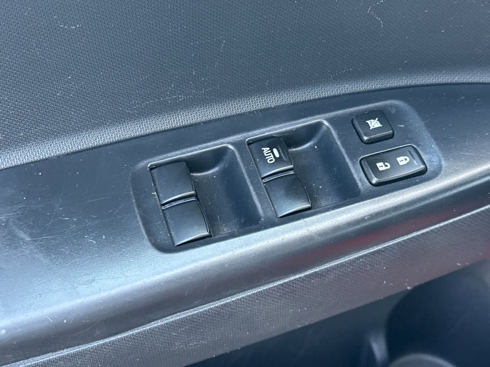 Used 2024 Mitsubishi Mirage ES FWD image 14