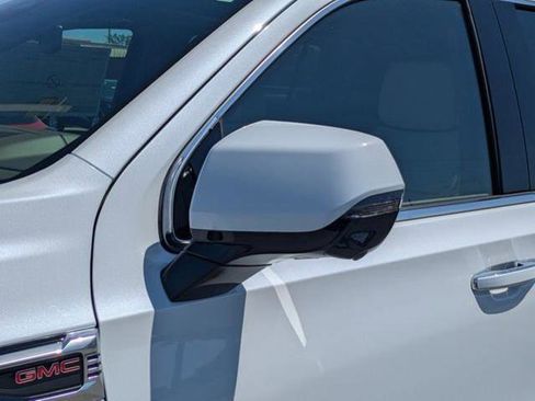 New 2026 GMC Yukon XL Denali w/ Sun & Power Step Package RWD image 13
