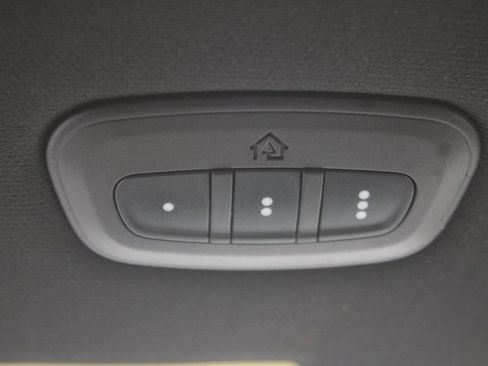 Used 2021 RAM 2500 Laramie image 14