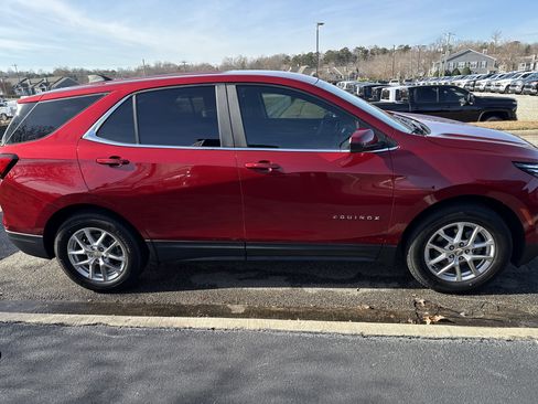 Certified 2022 Chevrolet Equinox LT image 11