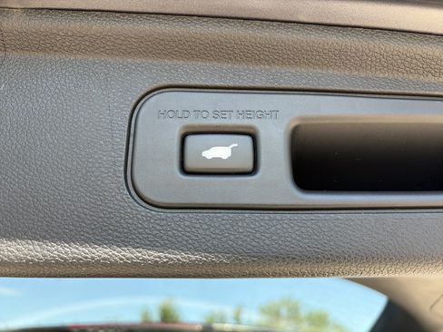Certified 2025 Honda Odyssey EX-L image 12