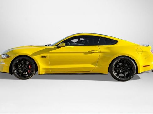 Used 2018 Ford Mustang GT w/ Black Accent Pkg image 9