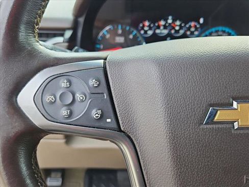 Used 2016 Chevrolet Suburban LTZ image 15