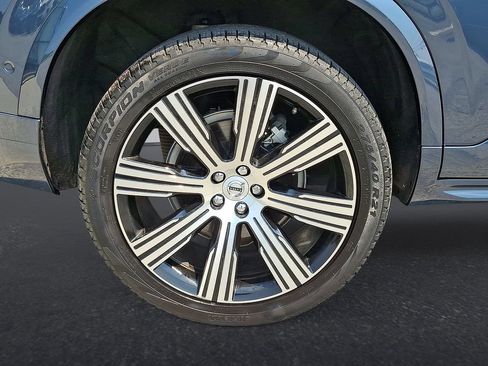 Certified 2025 Volvo XC90 B6 Ultra w/ Protection Package Premier AWD/4WD image 33