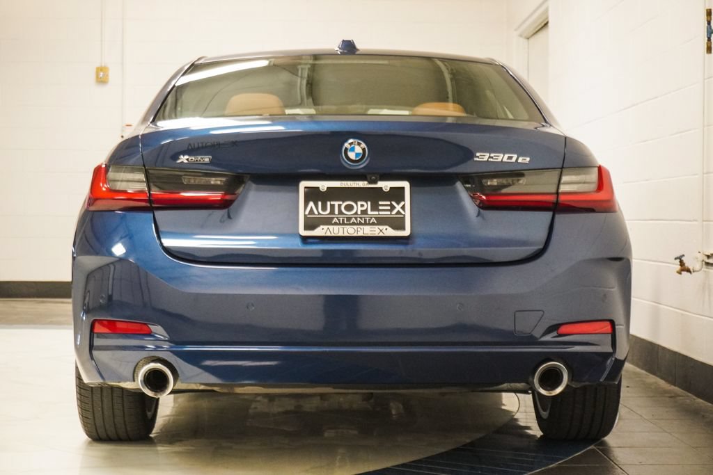 Used 2023 BMW 330e xDrive AWD/4WD image 35