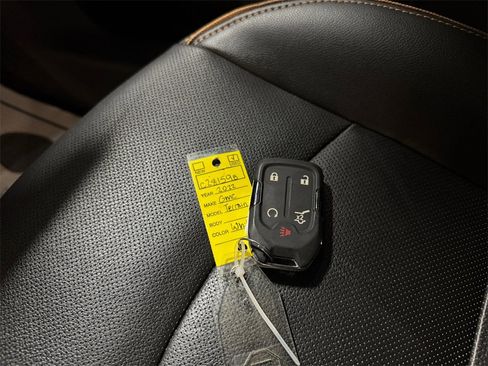 Used 2022 GMC Terrain AT4 w/ Infotainment Package II image 32