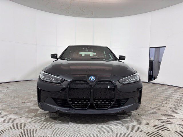Used 2024 BMW i4 xDrive40i w/ Premium Package AWD/4WD image 2