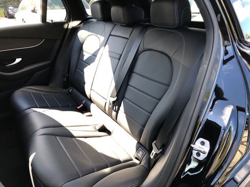 Used 2022 Mercedes-Benz GLC 300 4MATIC w/ Premium Package Lite image 36