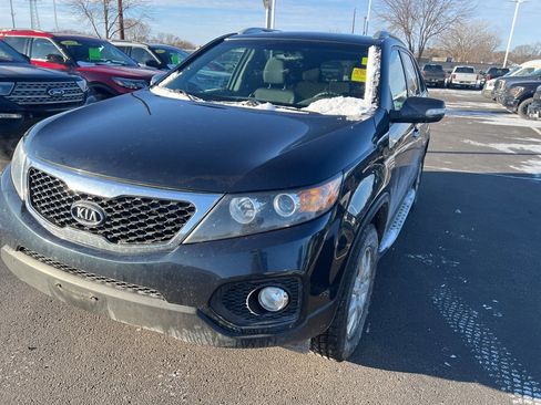 Used 2013 Kia Sorento LX w/ Convenience Pkg image 15