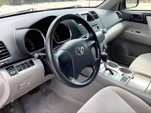 Used 2008 Toyota Highlander 2WD image 12