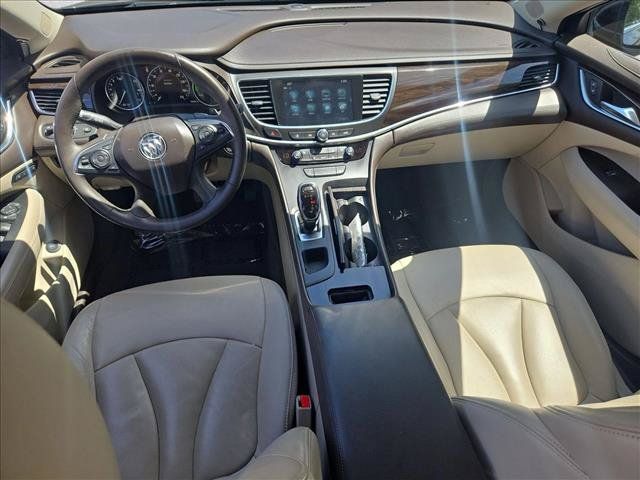 Used 2018 Buick LaCrosse Essence FWD image 17