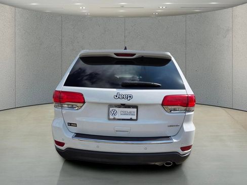 Used 2019 Jeep Grand Cherokee Limited RWD image 4