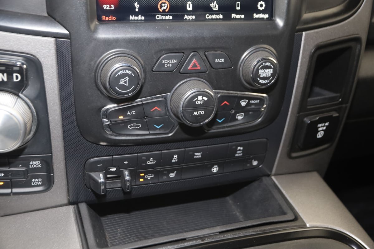 Used 2018 RAM 1500 Rebel w/ Luxury Group AWD/4WD image 23