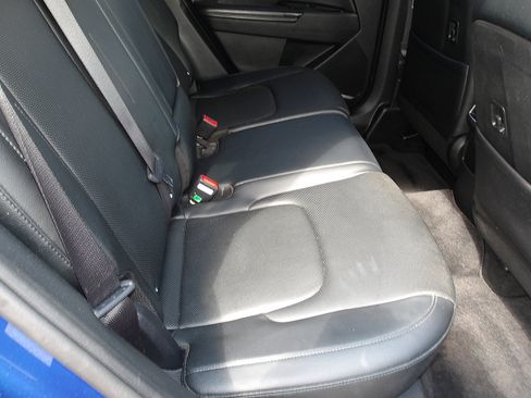 Used 2024 Kia Sportage EX image 11