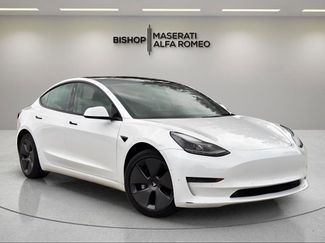 Used 2021 Tesla Model 3 Standard Range RWD video 1