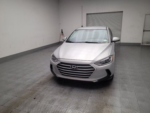 Used 2017 Hyundai Elantra SE FWD image 15
