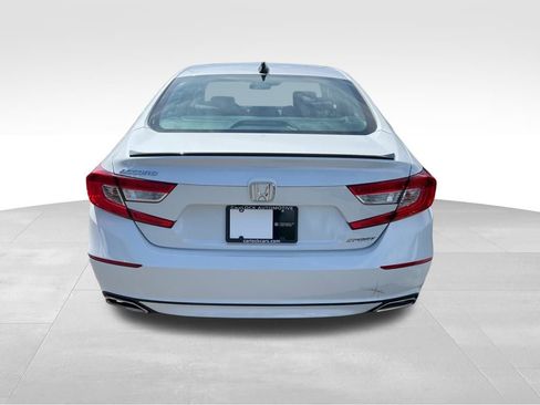 Used 2022 Honda Accord Sport image 6