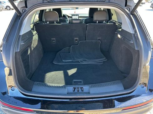 Used 2022 Lincoln Corsair AWD w/ Premium Package image 24