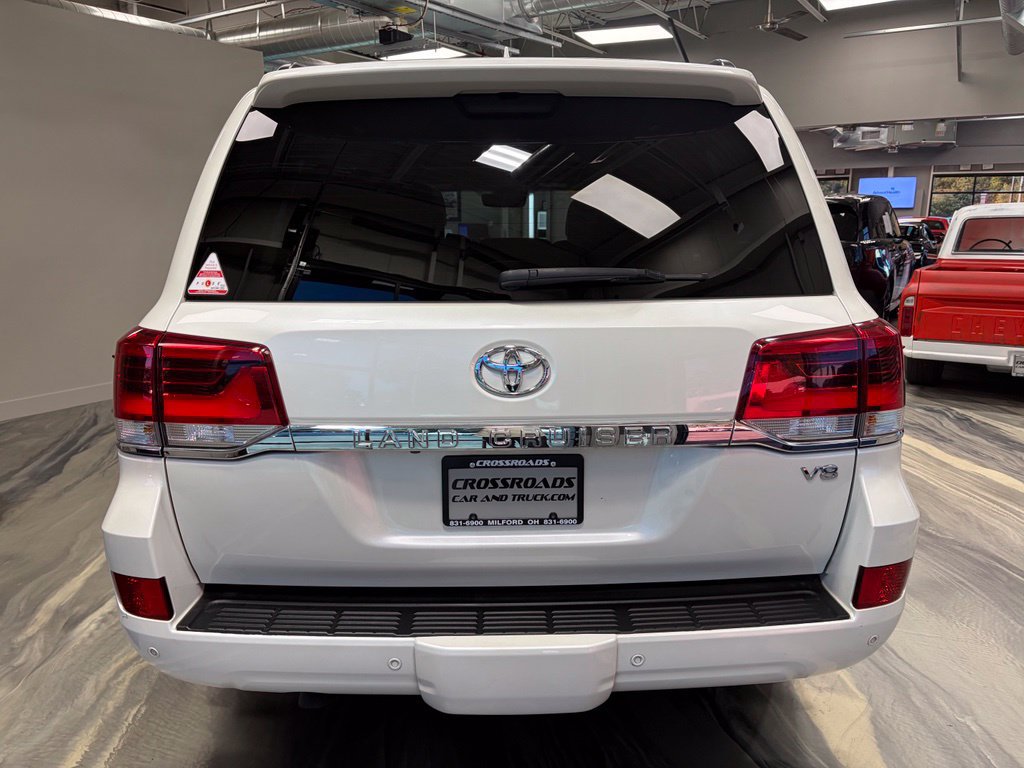 Used 2016 Toyota Land Cruiser AWD/4WD image 46