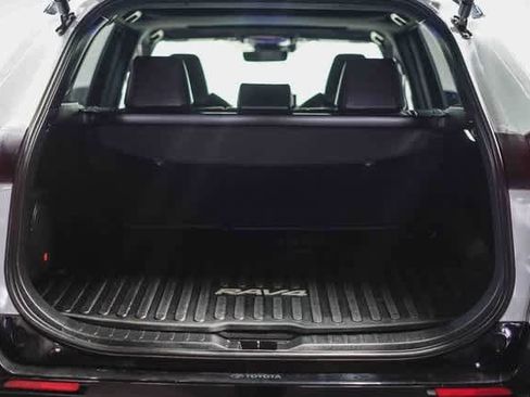 Certified 2024 Toyota RAV4 XSE image 29