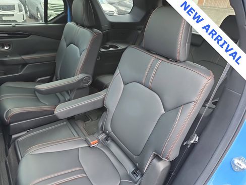 Used 2025 Honda Pilot TrailSport image 31