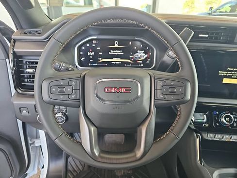 New 2026 GMC Sierra 2500 AT4 w/ AT4 Premium Plus Package AWD/4WD image 22