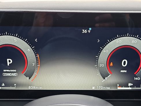 Certified 2025 Nissan Kicks SR w/ SR Premium Package image 21