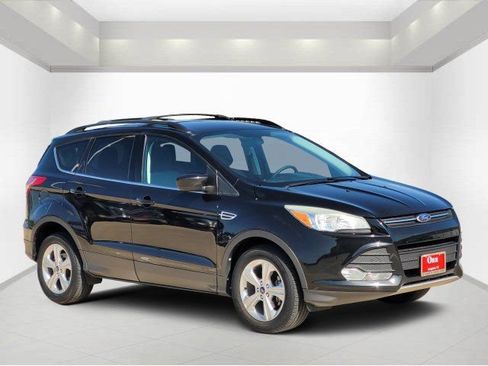 Used 2013 Ford Escape SE FWD image 1