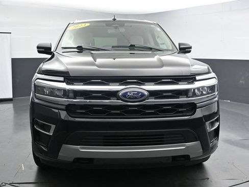 Used 2023 Ford Expedition Max Limited AWD/4WD image 3