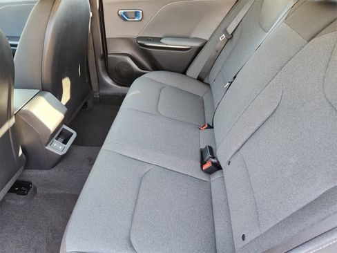 New 2025 Kia K4 LXS image 22