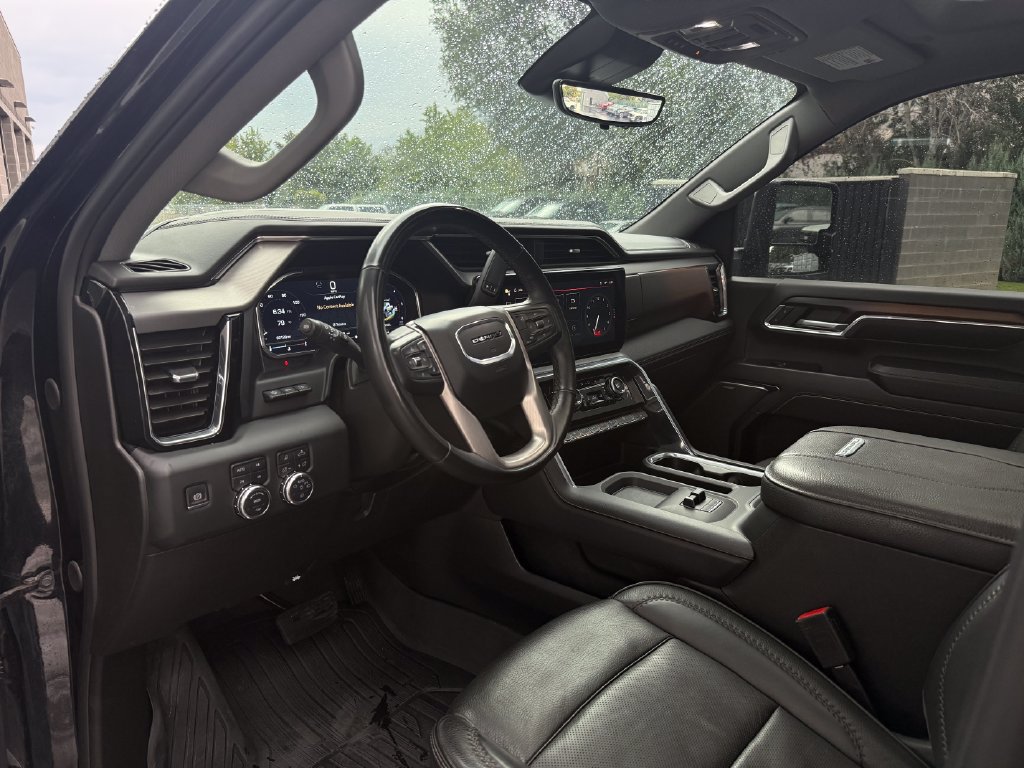Used 2024 GMC Sierra 3500 Denali w/ Denali Reserve Package AWD/4WD image 24