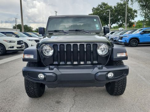 Used 2023 Jeep Wrangler Sport AWD/4WD image 2