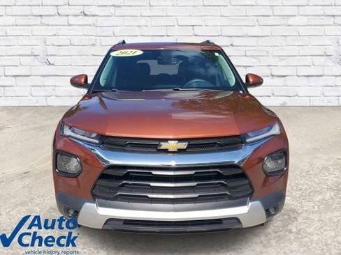 Used 2021 Chevrolet TrailBlazer LT w/ Convenience Package FWD image 6